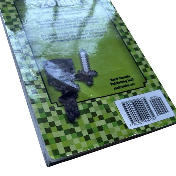 2 Minecraft Books Lot: LEGO Minecraft Ideas & Diary of a Minecraft Zombie Book 1 - Picture 8 of 8